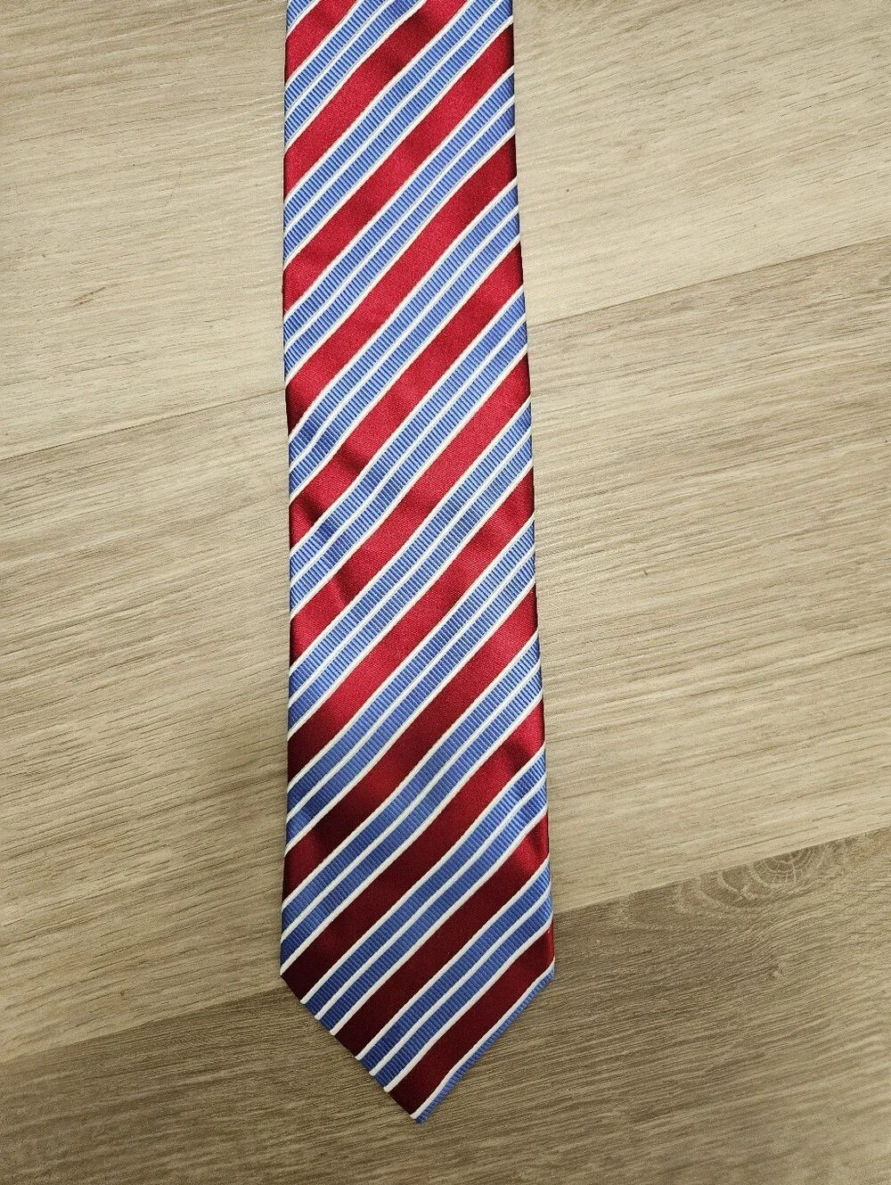 Donald J. Trump Signature Collection Silk Tie Red Blue Striped Hand Made